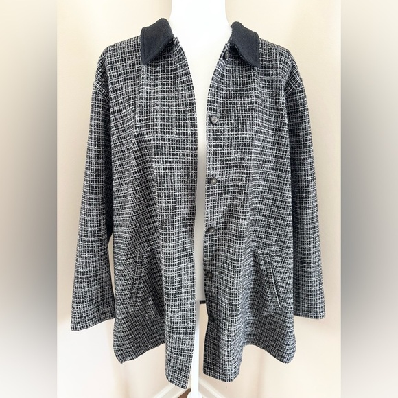 L.L. Bean Vintage Black White Houndstooth Plaid Lightweight Shacket - Picture 2 of 9